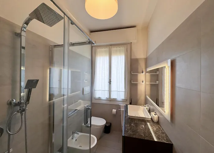 Patrizia - In Centro A Διαμέρισμα Μόντενα